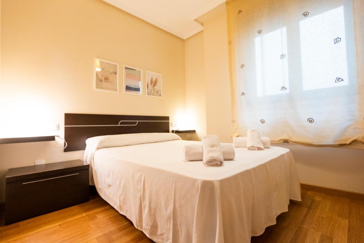 Apartagal-Urbanizacion Foz II Buitenkant foto